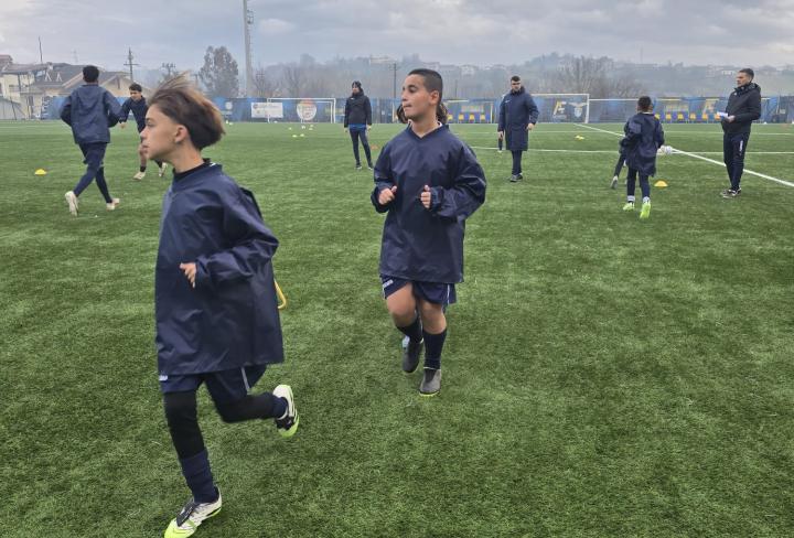 8e097383-88d8-4570-a465-c080ebec87a9