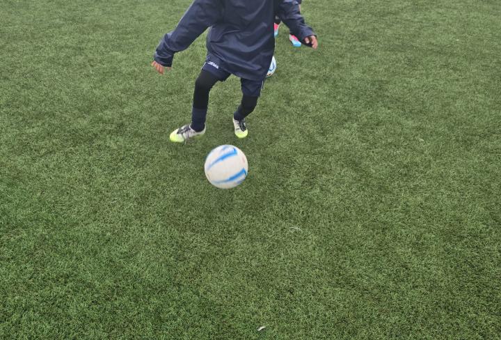 2d98040a-4c25-4d47-9e79-377905a34392